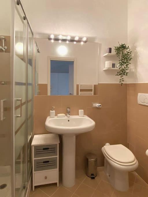 Appartement Chic Design Flat In Piero Della Francesca Milaan